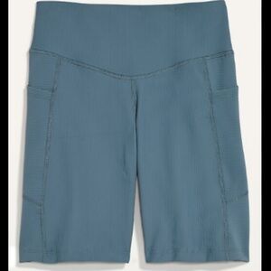 Old Navy Power soft High Rise Biker Short Small